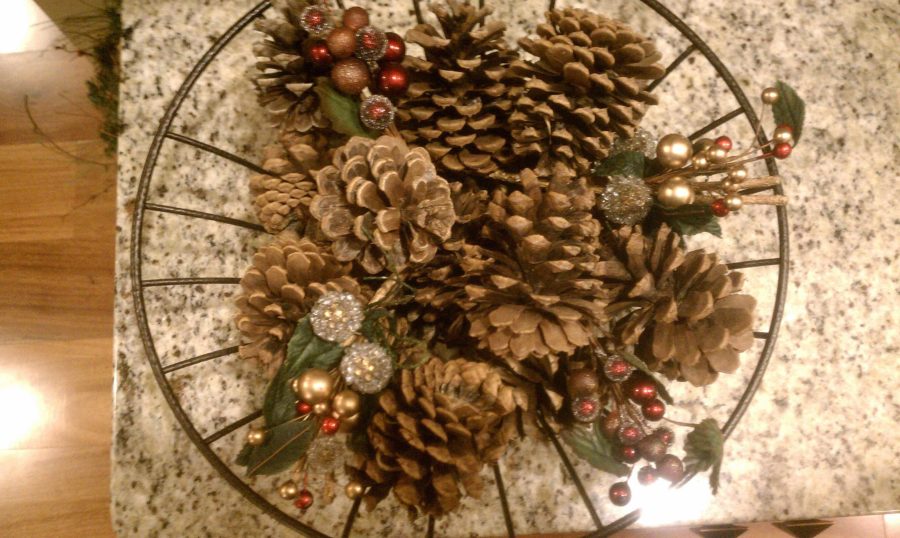 Pine+cones+are+a+fun+holiday+decoration+that+also+bring+the+crisp+smell+of+evergreens+into+the+home.
