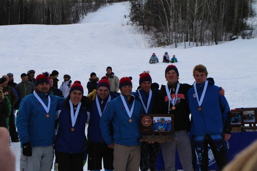 Boys alpine team places third at State