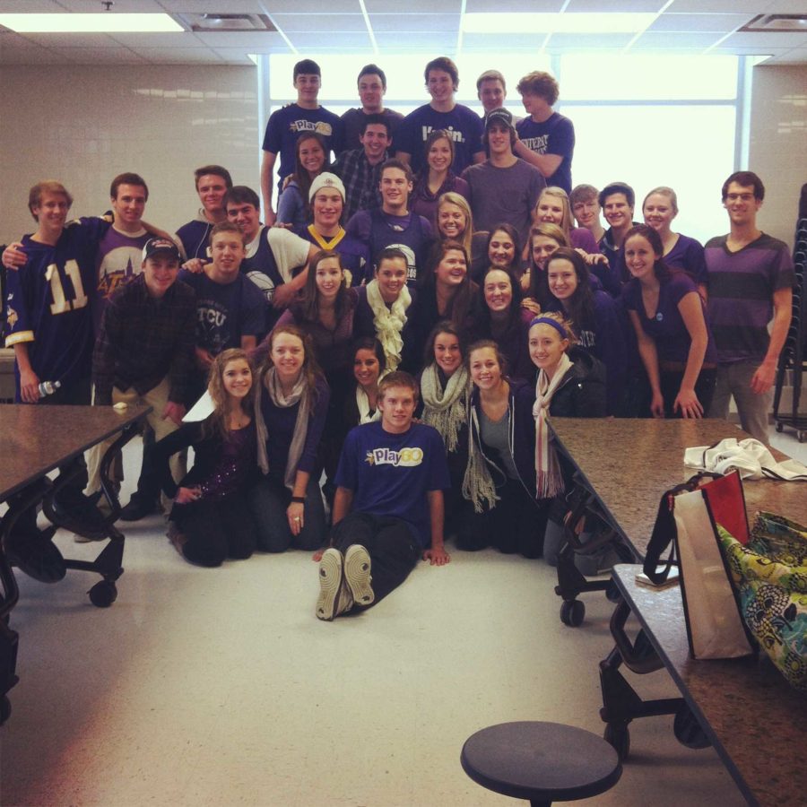 OHS juniors and seniors show support by wearing purple