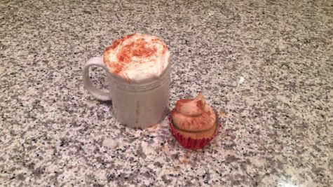 The vanilla white chocolate chair and apple cider cupcake for a fun fall treat. 