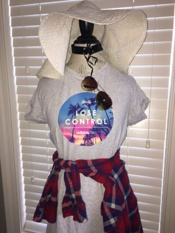 Must-Have Fashion Trends for Spring Break