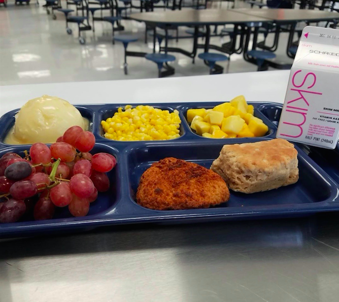 Oronos nutrition instagram @oronochildnutrition shares a photo describing lunch, and adds that they are serving antibiotic-free chicken