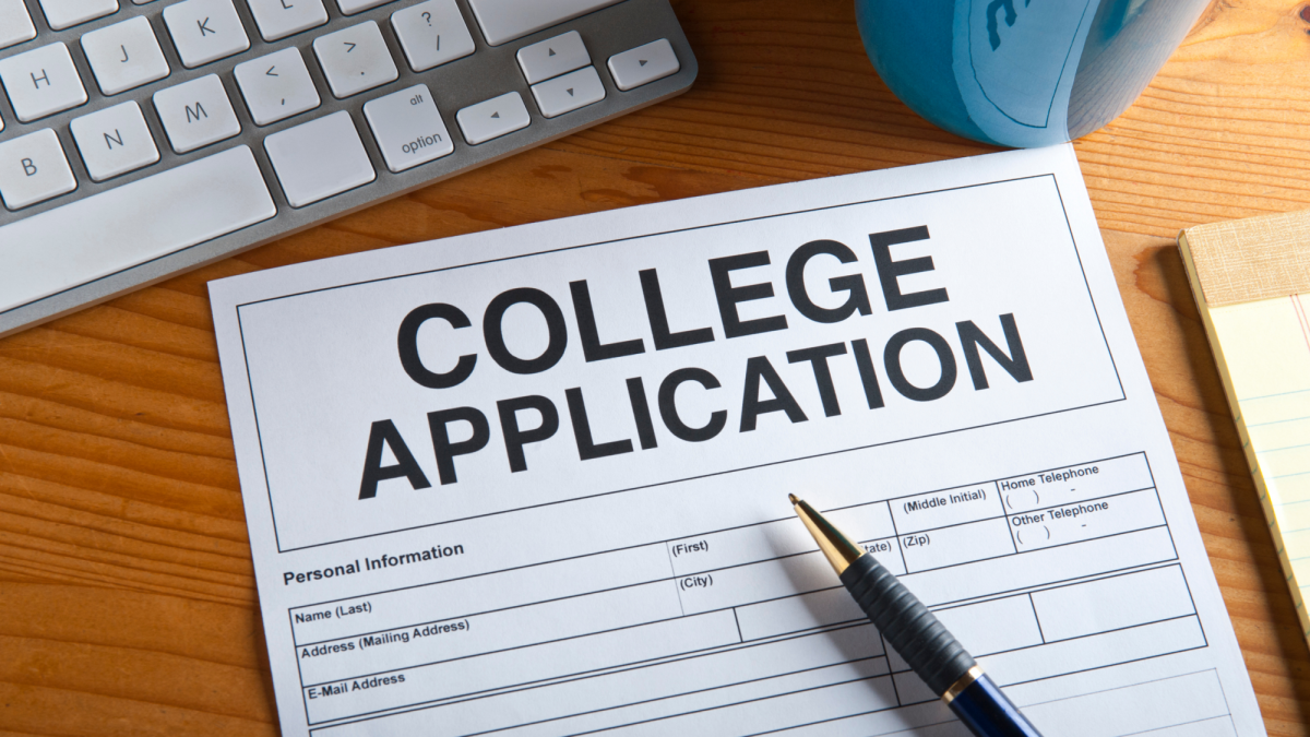 Read the article below to learn about the college admissions process for the Class of 2024.